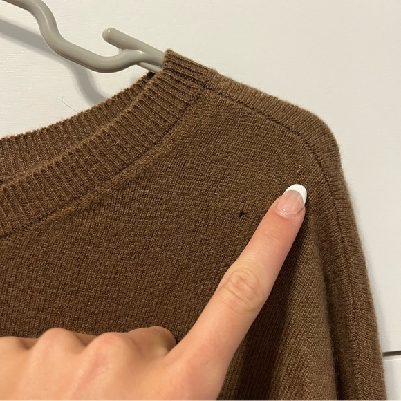 Vince Brown 100% Cashmere Sweater - Picture 3 of 10